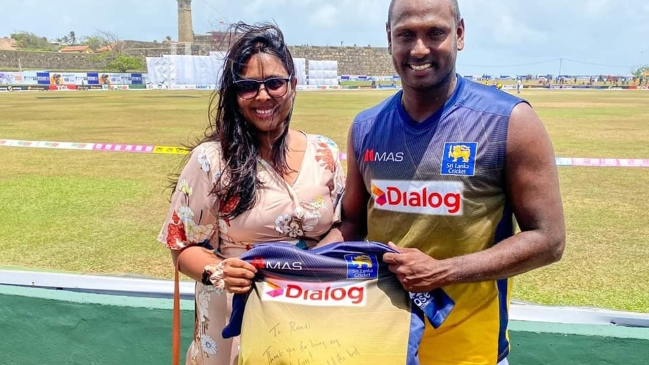 “මට තියෙන්නේ මැතිව්ස් මේනියාව” – මැතිව්ස්ට වසඟ වූ රන්දි