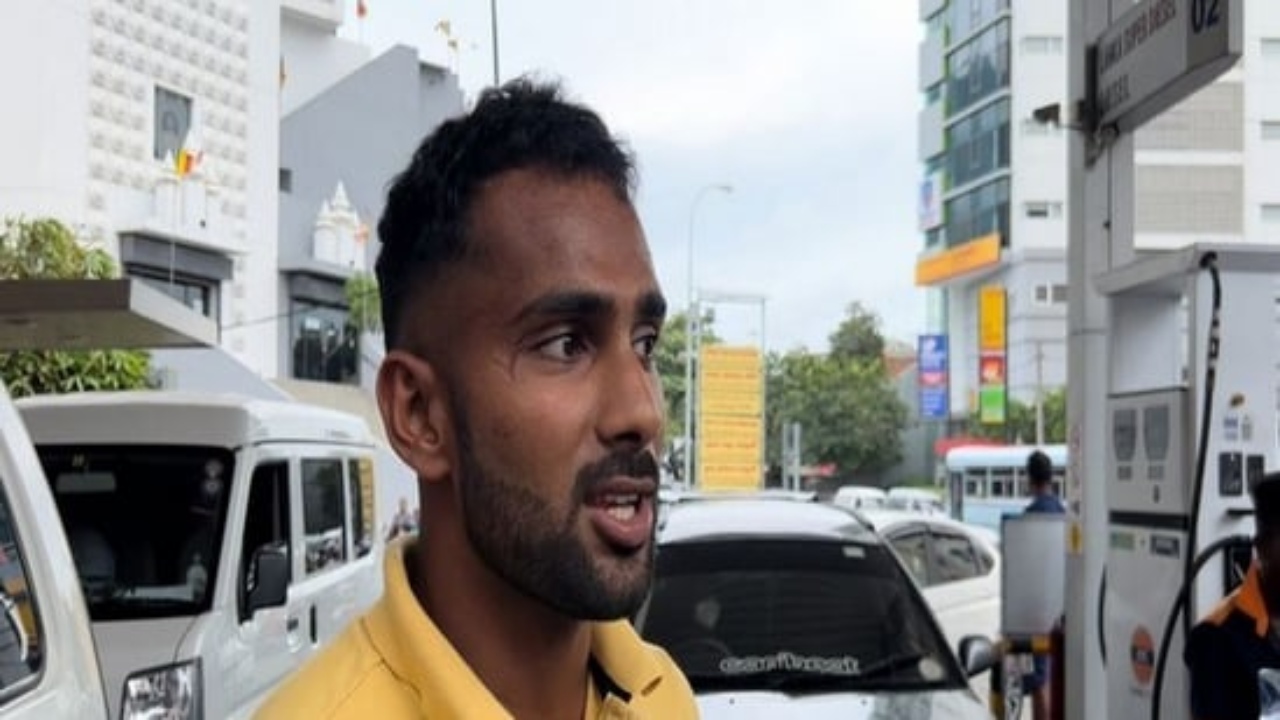 “පුහුණුවීම් වලට යන්නත් බැහැ” : චාමික කරුණාරත්න දැවැන්ත ඉන්ධන අර්බුදයක