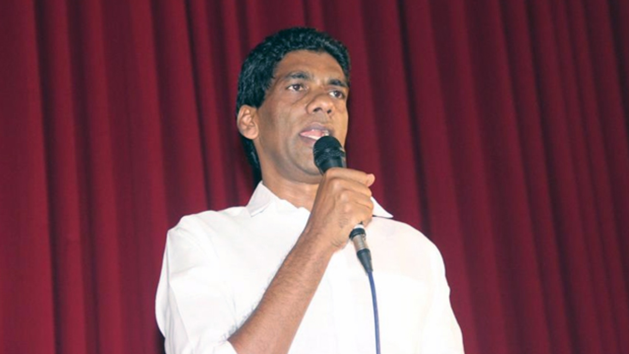 චීන නැව ගැන දැඩි අවධානයෙන් පසු වන්න – තිගාම්බරම් රජයෙන් ඉල්ලයි