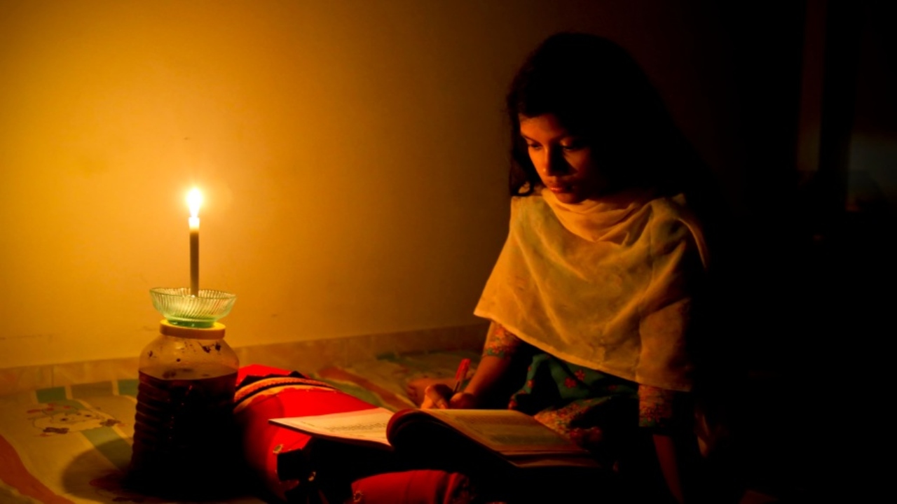 නොකියාම කරන්ට් කපන්න යයි.. ලංවිම වාර්තාවලින් සත්‍යය එළියට