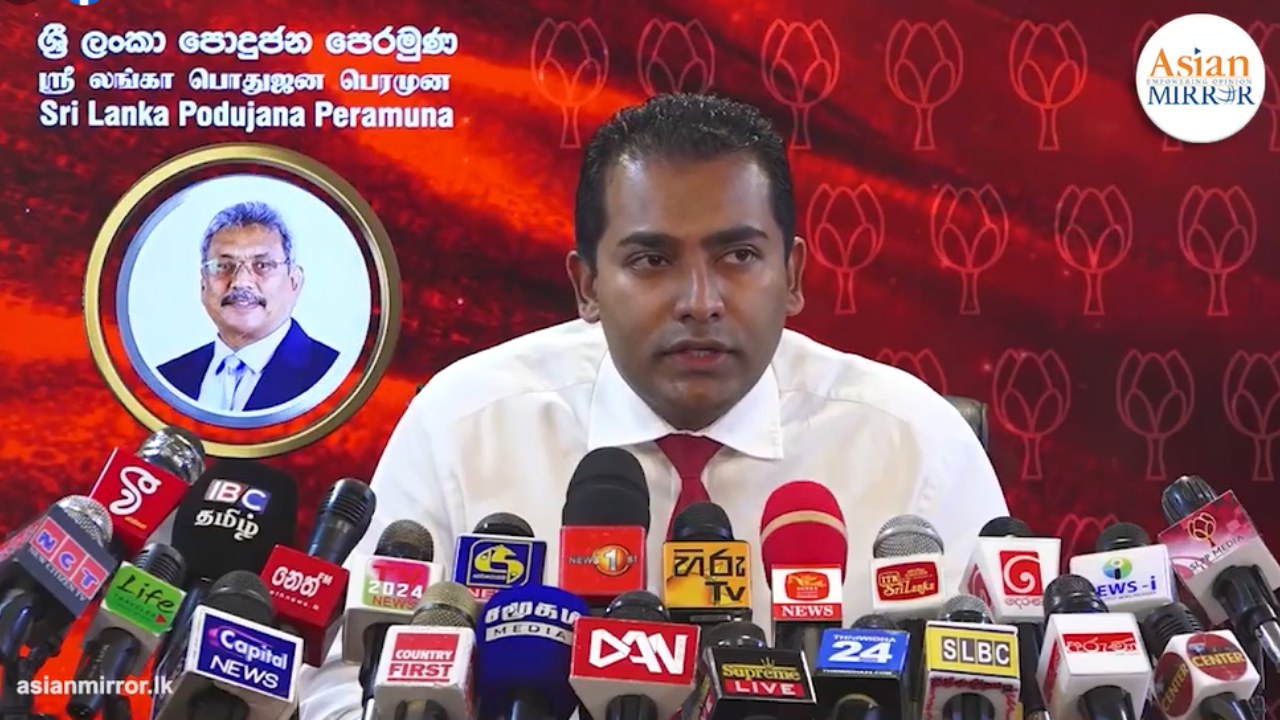 “රනිල් එක්ක ප්‍රශ්න තියෙනවා” – පොහොට්ටුව ප්‍රසිද්ධියේම කියයි (VIDEO)