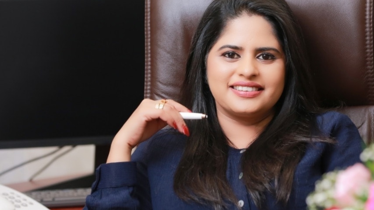 තිලිණි ප්‍රියමාලිට වරෙන්තු