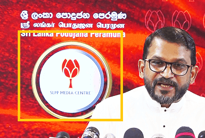 රාජපක්ෂවරු පොහොට්ටුවෙන් විසිවෙයි! ඉදිරියට මහින්ද විතරයි (PHOTOS)