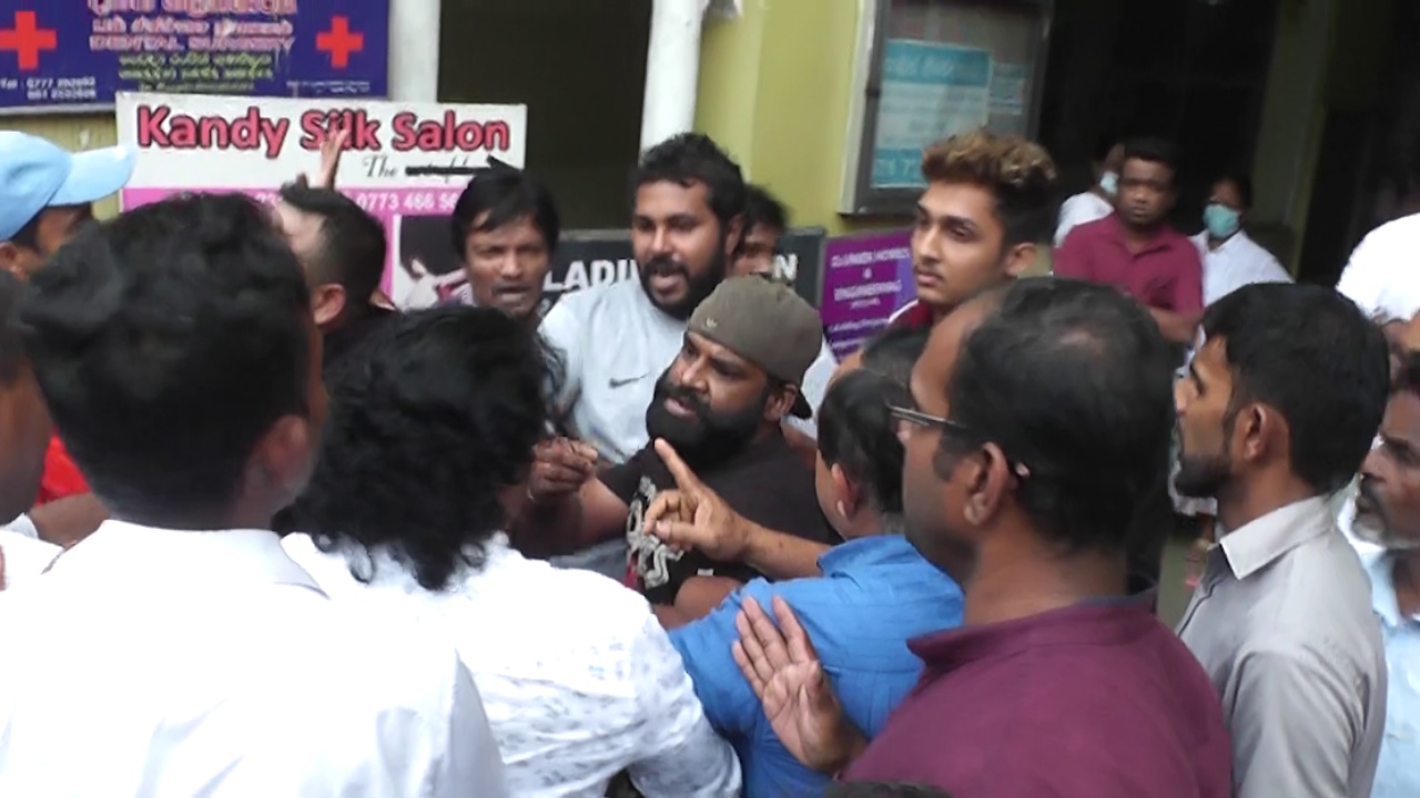 ‍උත්තර ලංකා සභාගයට මහනුවර දී හූ සංග්‍රහයක් (PHOTOS)