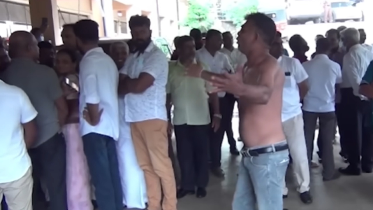 නාමයෝජනා නොදුන්නාට පුද්ගලයෙකුගේ විරෝධය (VIDEO)