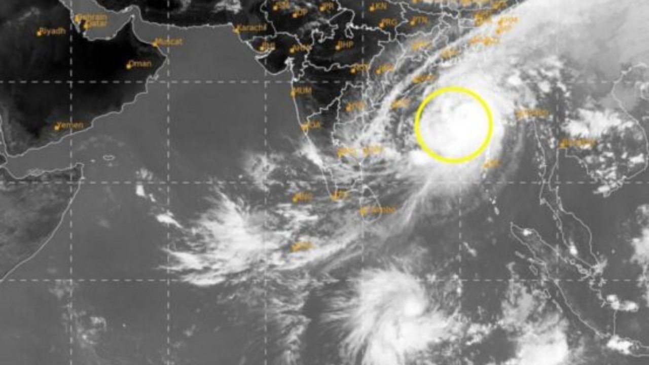 මෝබා සුළි කුණාටුව නිසා ජනතාව ලක්ෂ 5ක් ඉවත් කර ගනී