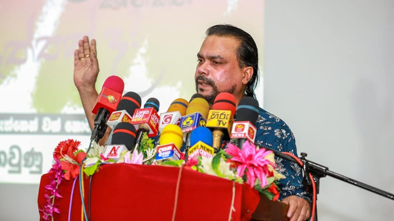 සමාව නීති විරෝධී නම් අනුරාධපුර සිරකරු වහා අත් අඩංගුවට ගනු….! – විමල්ගෙන් ආණ්ඩුවට අභියෝගයක්