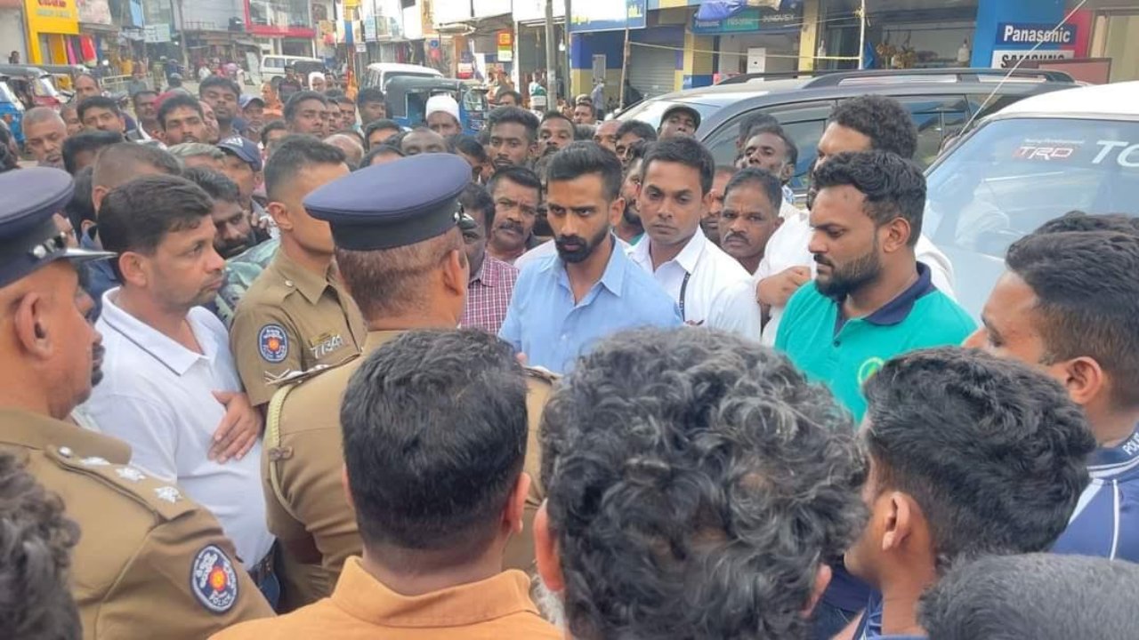 බගවන්තලාවේ උණුසුම් තත්ත්වයක් – පොලීසියට ඇමතිගෙන් තර්ජනයක් 