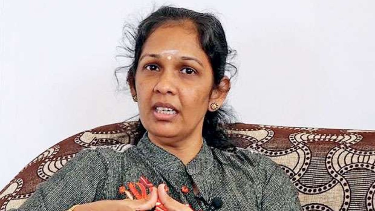  විජයකලා රෝහල් ගත කරයි