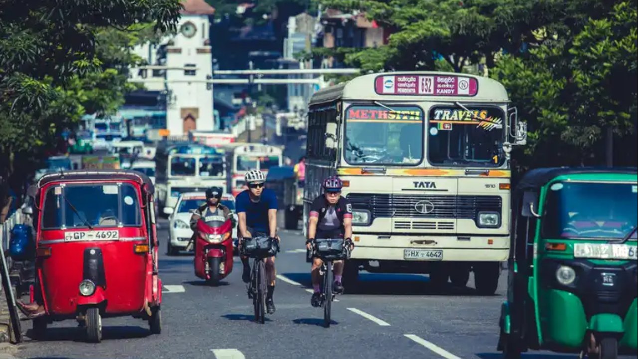 මහනුවර තදබදය වැළැක්වීමට GPS තාක්ෂණය