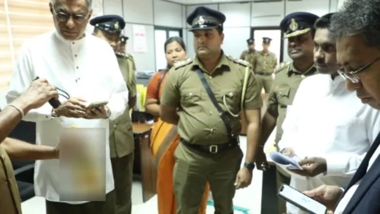 ව්‍යාජ ආරක්‍ෂිත ස්ටිකර් සහිත මත්පැන් බෝතල් හඳුනාගැනීම සඳහා නව යෙදුමක්