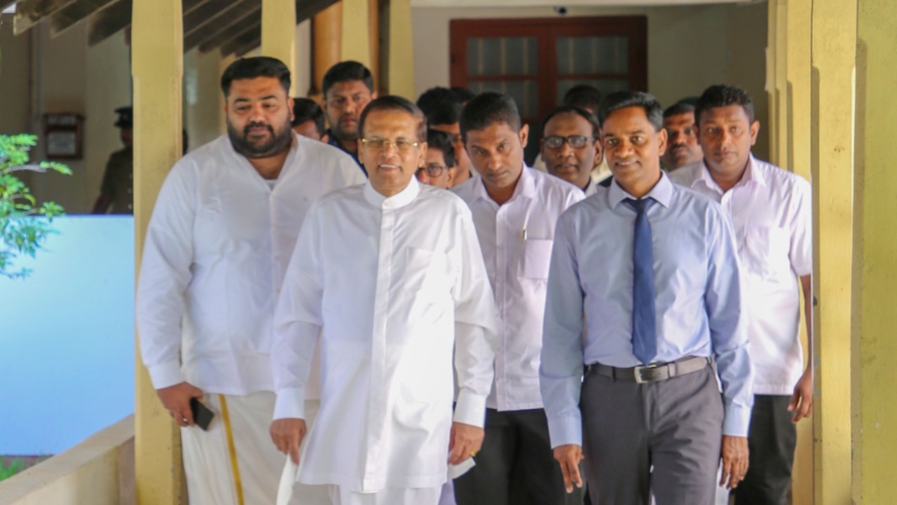 මෛත්‍රී යාපනය රෝහලට යයි
