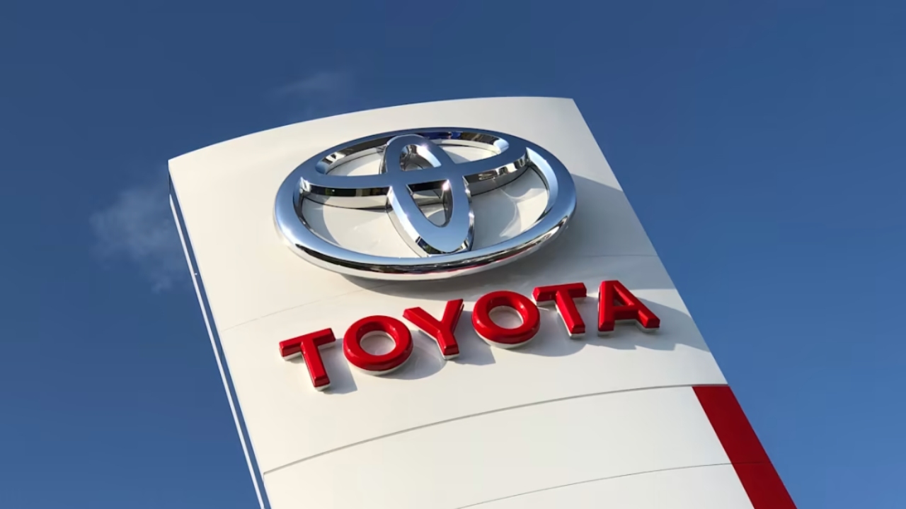 Toyota වාහන ගැන හදිසි නිවේදනයක් – වාහන හිමියන්ට විශේෂ දැනුම්දීමක්