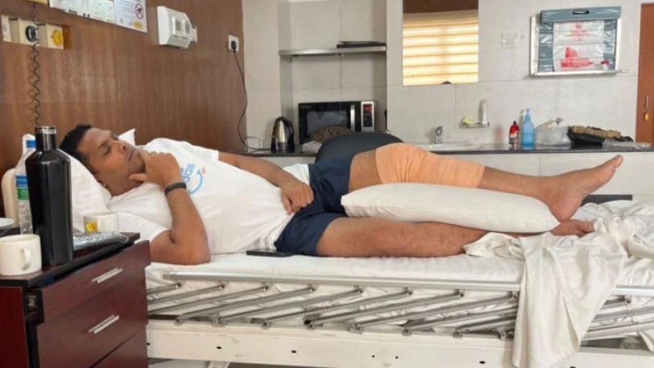 හදිසි සැත්කමක් නිසා හරීන් රෝහල්ගත කරයි