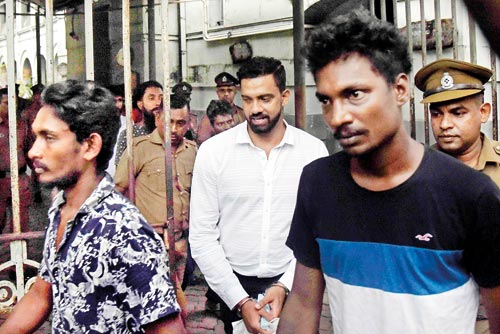 ඇප ලැබුණු සචිත්‍ර සේනානායකට පැනවූ තහනම