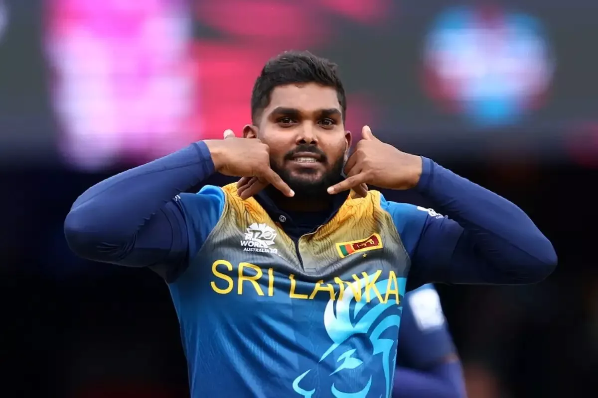 ලෝක කුසලානයට එන්න වනිඳු හසරංගට අවස්ථාවක්