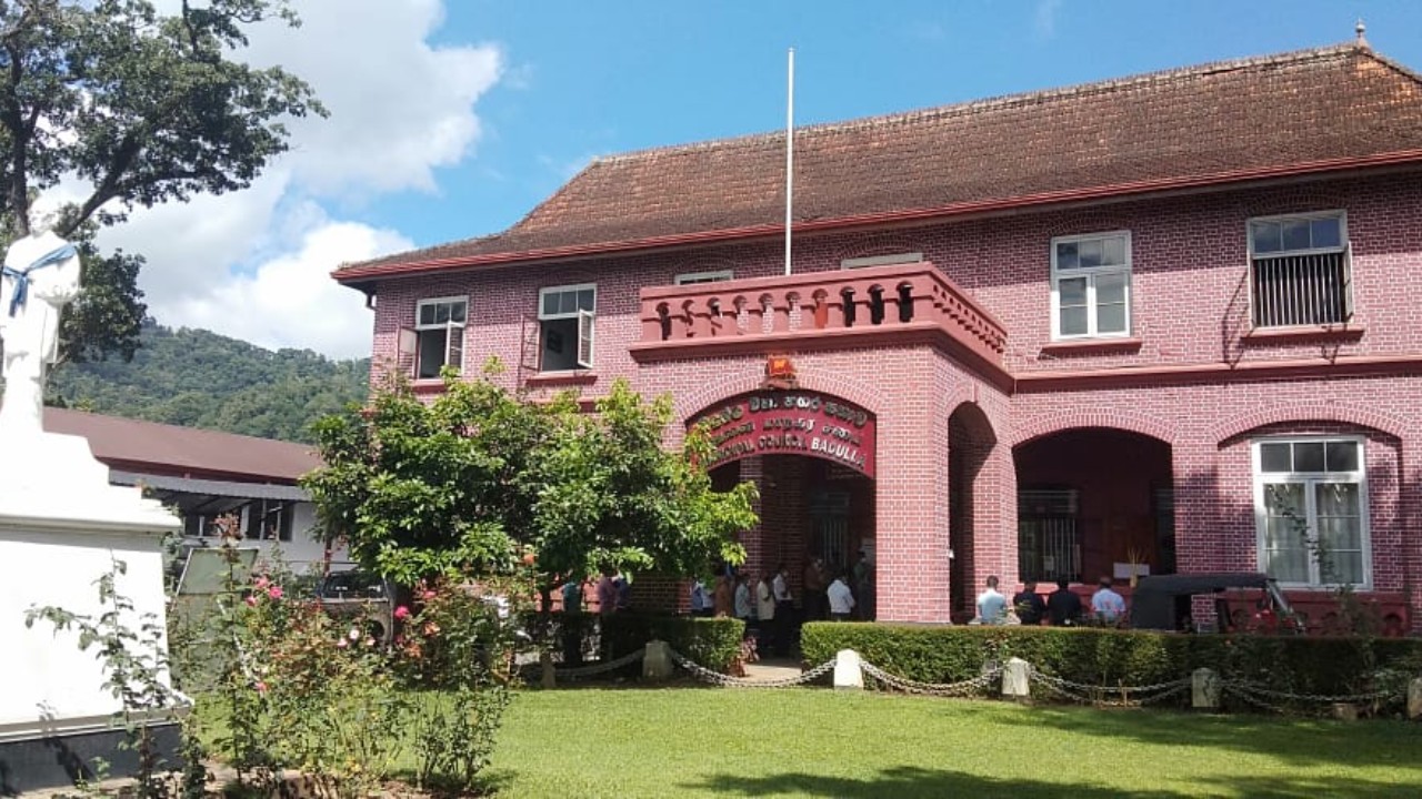 ඉතිරි වූ මන්ත්‍රී දීමනා