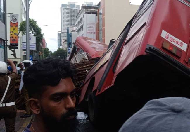 ඩුප්ලිකේශන් පාර යළි විවෘත කරයි