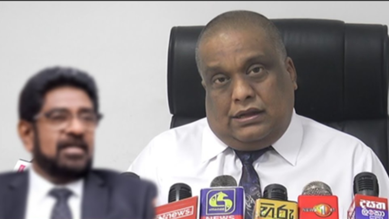 “මට මෙහෙන් දෙන බෙහෙත් බොන්න බෑ – මට ඕනේ සිංගප්පූරුවේ බෙහෙත්” – ඇමති කෙහෙළිය ඉල්ලයි