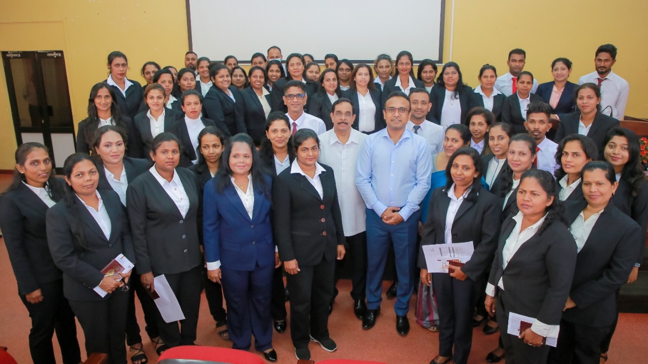 ඊශ්‍රායලයේ කෘෂි අංශයේ රැකියා සඳහා පිටත්ව යන 95කට ගුවන් ටිකට්පත්