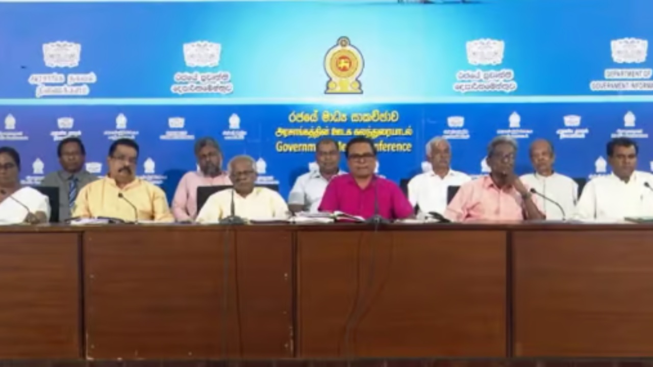 යක්කු ගස් නගින වෙලාවට නැකත් හැදූවා යැයි කියූ රාජ්‍ය නැකත් කමිටුව දැන් කියන කතාව මෙන්න