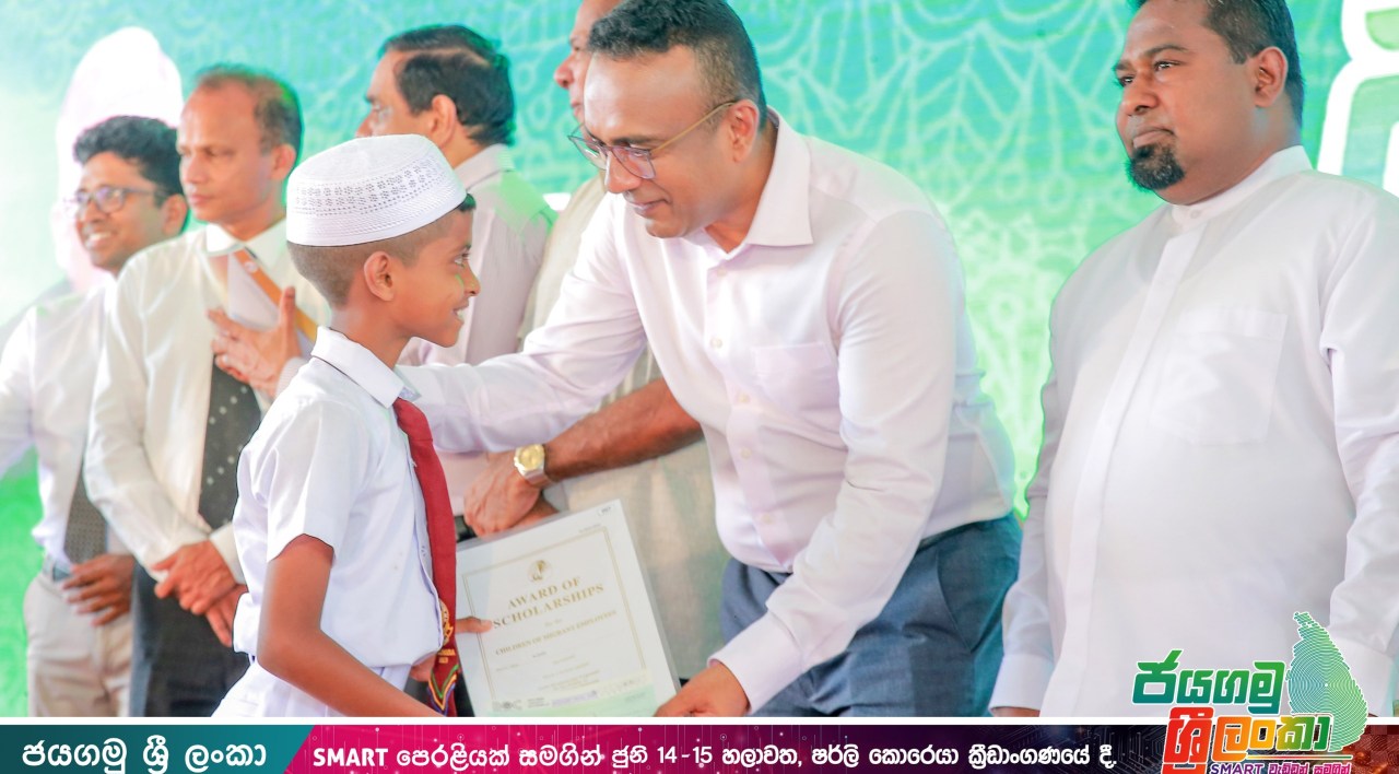 “අපරාධ කර, සරණාගතභාවය ඉල්ලා රටින් ගිය අයගේ බොරු චෝදනා ගැනයි ජිනීවාවලදී අපට උත්තර බඳින්න වී තිබෙන්නේ” – මනූෂ