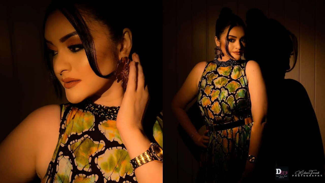 “මම මහින්දවාදියෙක්.. හැබැයි රාජපක්ෂවාදියෙක් නෙවෙයි.. මම හොද සිංහල බෞද්ධයෙක්.. කල්ලතෝනියෙක් නෙවෙයි..” – ඕෂධී මුහුණුපොතට එකතු කළ සටහන